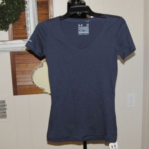 🐰Under Armour Tee